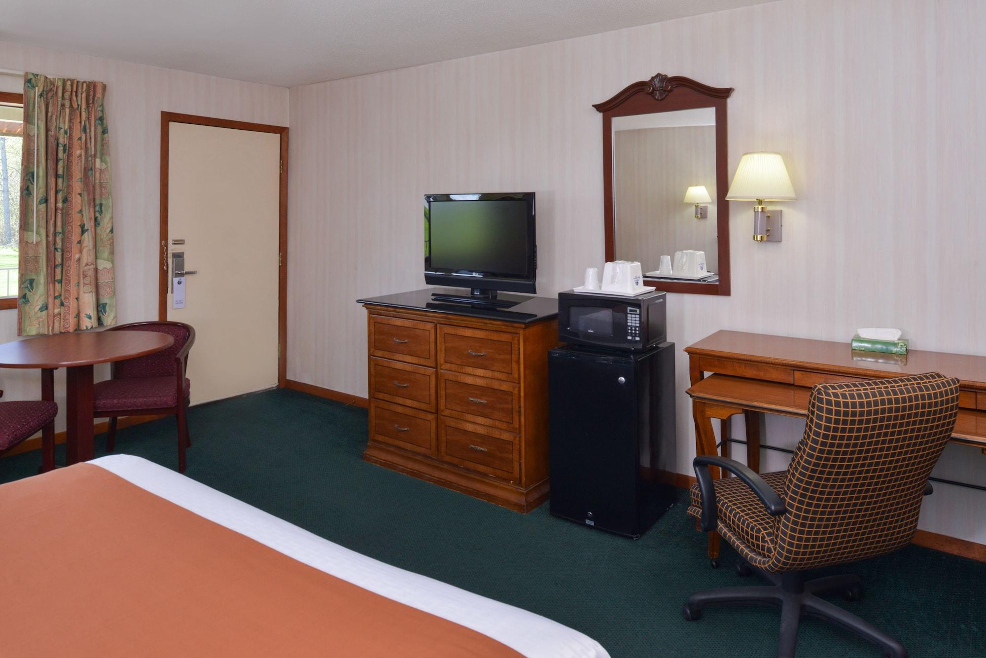 Americas Best Value Inn Plattsburgh Eksteriør billede