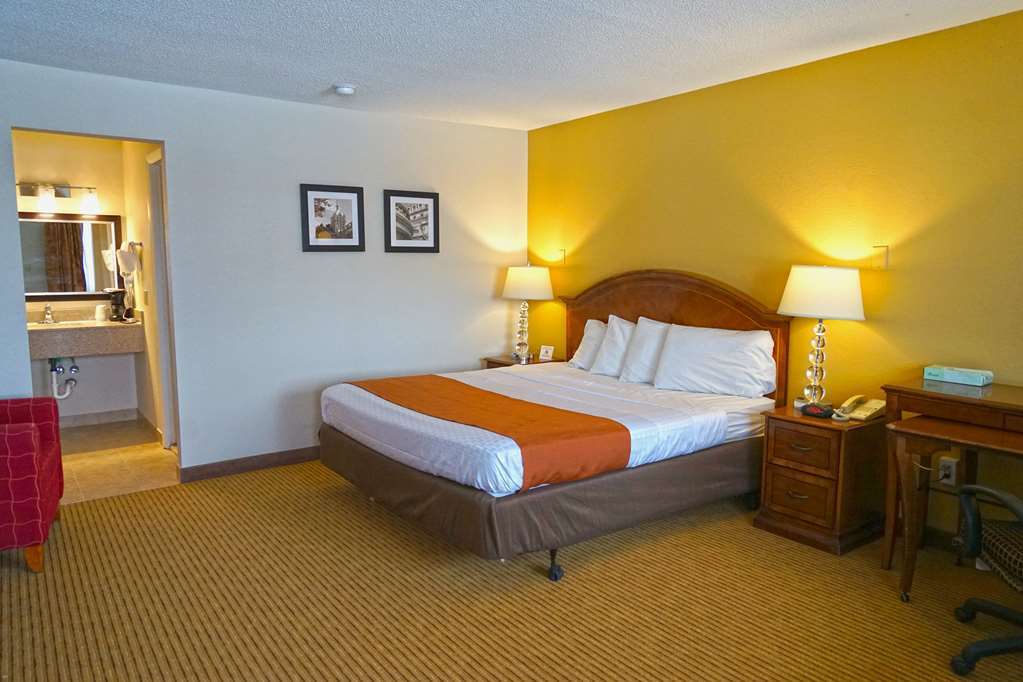 Americas Best Value Inn Plattsburgh Værelse billede