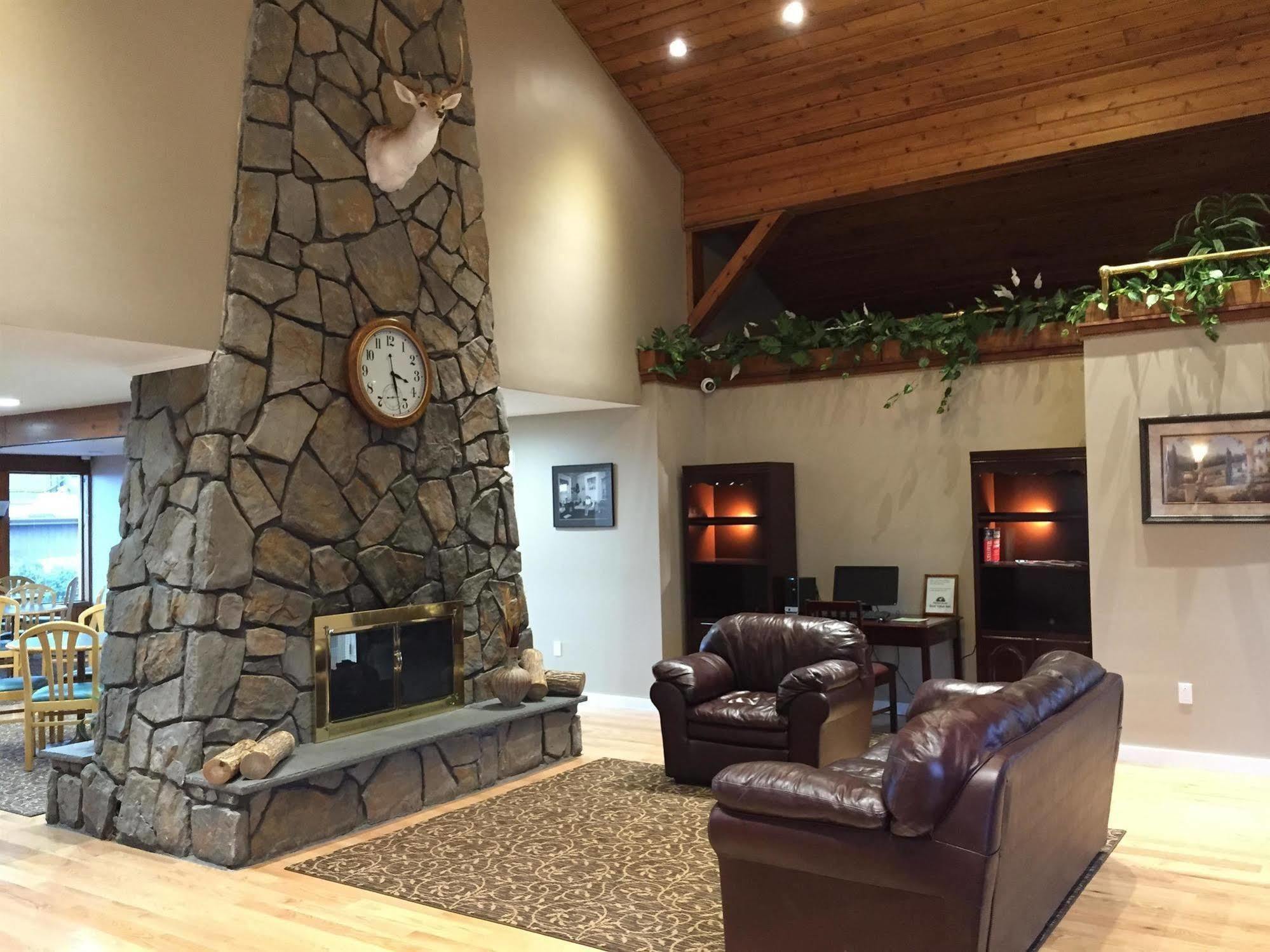 Americas Best Value Inn Plattsburgh Eksteriør billede